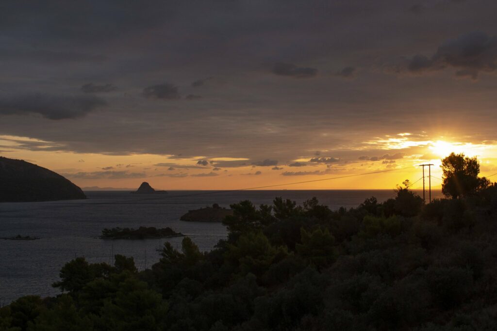 Wschód słońca widziany z Live-Bio, Grecja