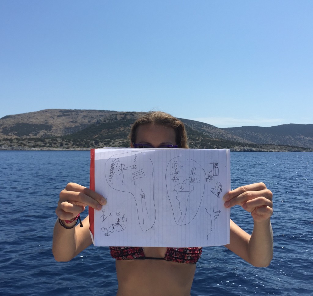 Playing "pictionary" on a sailing boat? Why not!