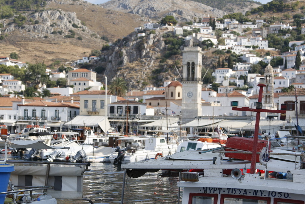 Sailing to Spetses and Hydra
