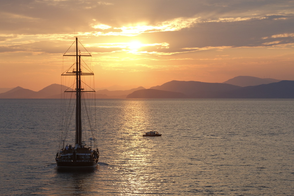 Unforgettable sunsets on Hydra