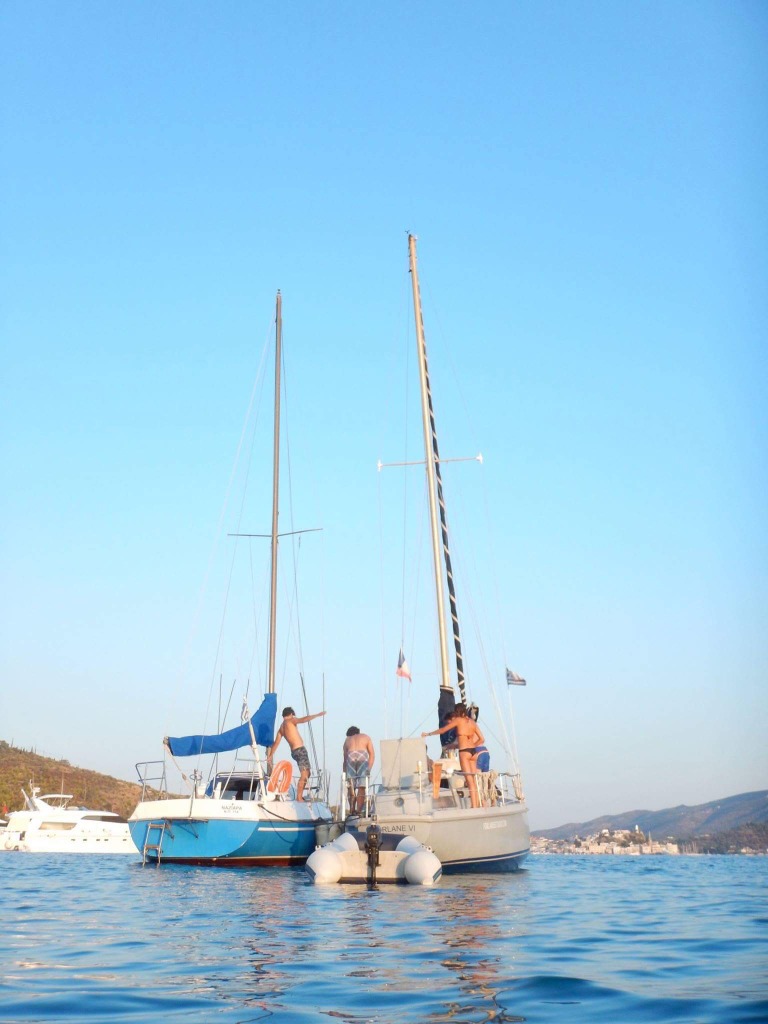 Sailing to the Armata Spetses