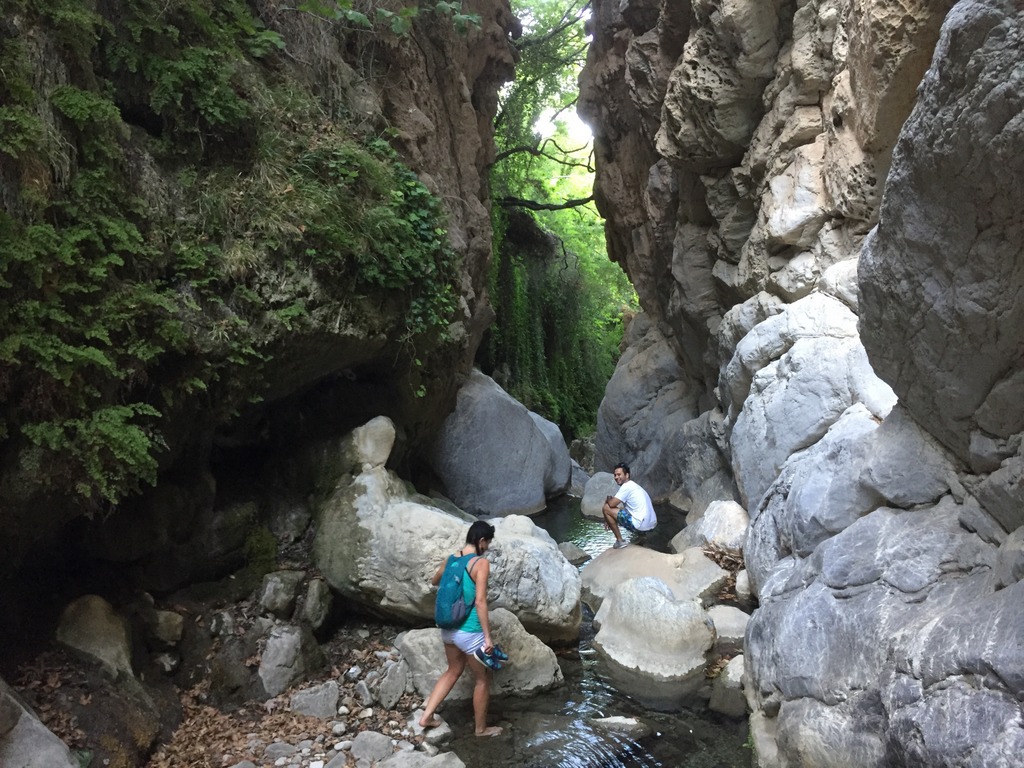 Devil's Bridge hike in Troizina