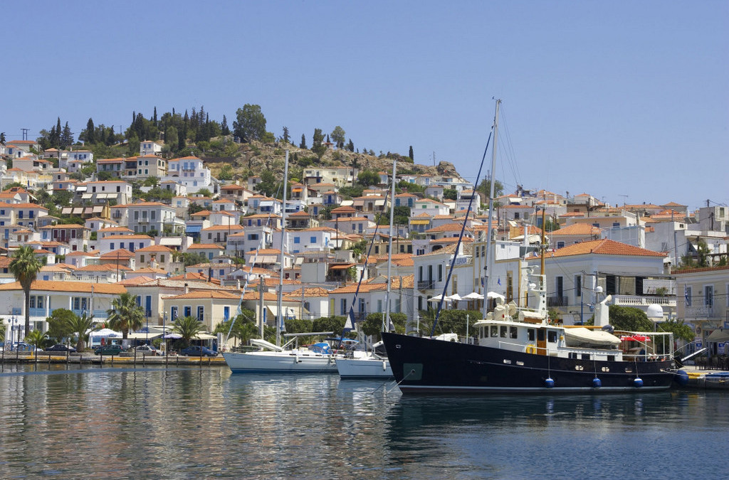 Poros - Town