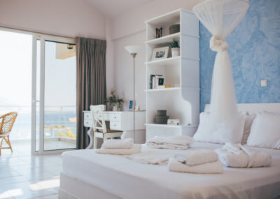 Room bed
