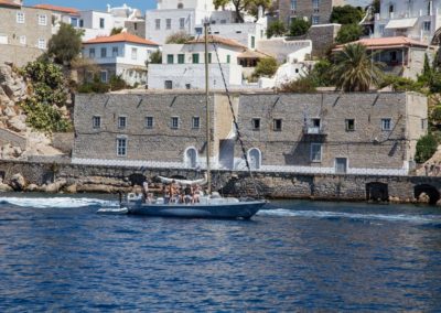 Sailing to Hydra