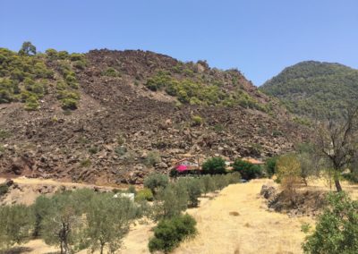 Kameni Chora with volcano in the background