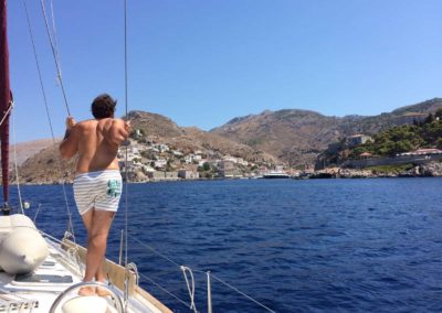 Sailing to Hydra