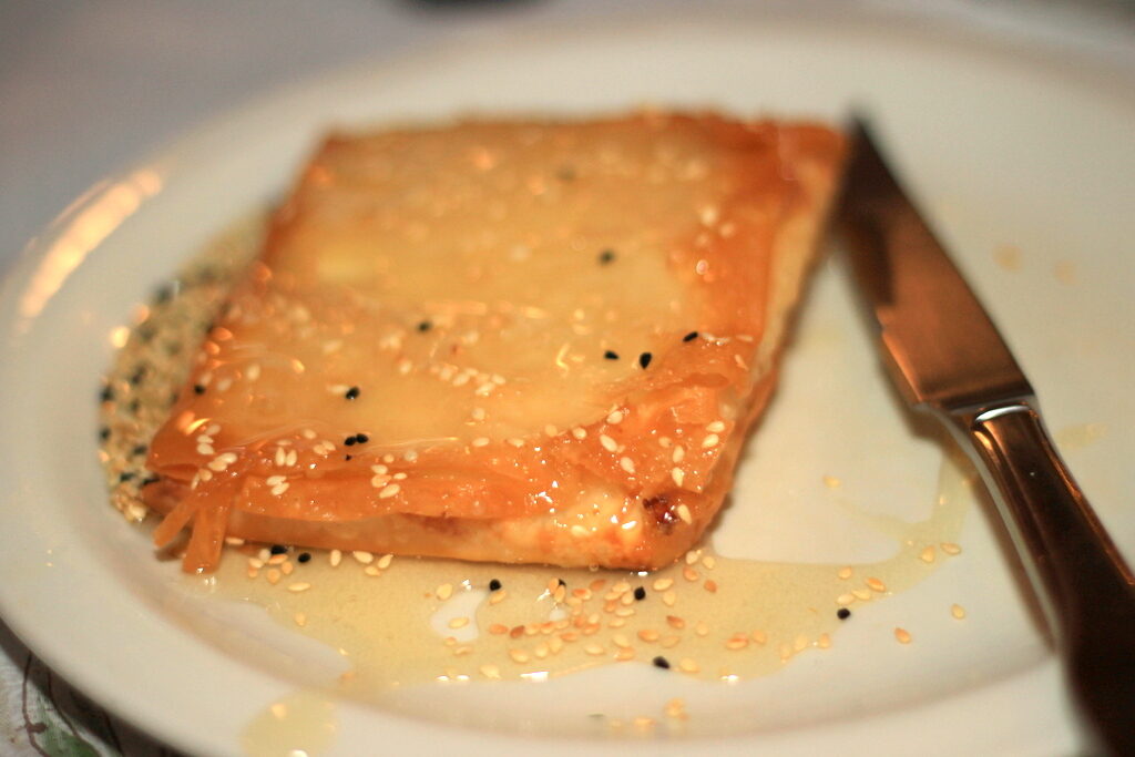 Feta me meli (oven baked feta in phylo pastry and honey)