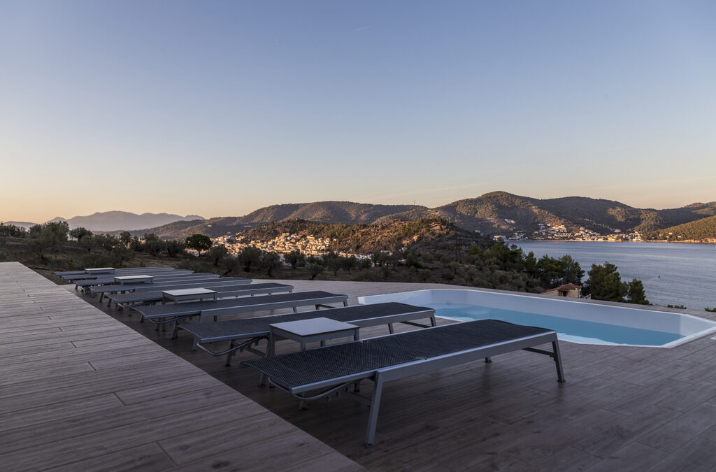 Live-Bio deck and pool with view on Poros